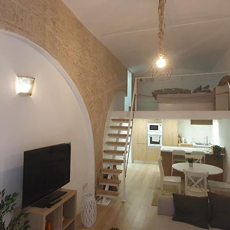 Triana 3 Wifi Apartment เซบีญา ภายนอก รูปภาพ